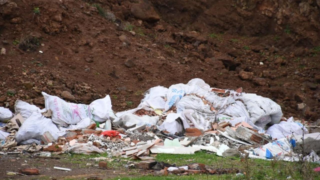 Sinop Belediyesi’nden çevre kirliliği uyarısı