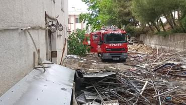 Sinop’ta Eski Hastane Binasında Yangın Paniği